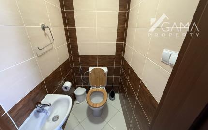 Exkluzívne ponúkame na predaj 3-izbový slnečný apartmán s vlastnou terasou