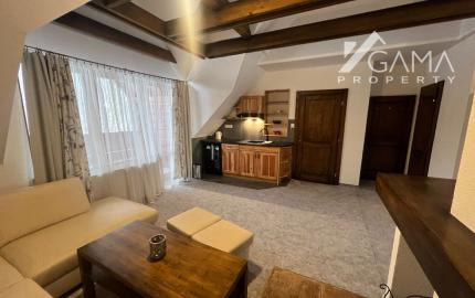 Ponúkame Vám na predaj krásny apartmán v centre Tatranskej Lomnice