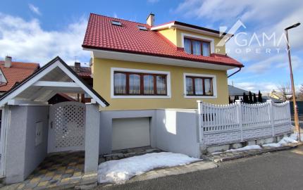 Dvojgeneračný rodinný dom na predaj v Poprade - Veľká