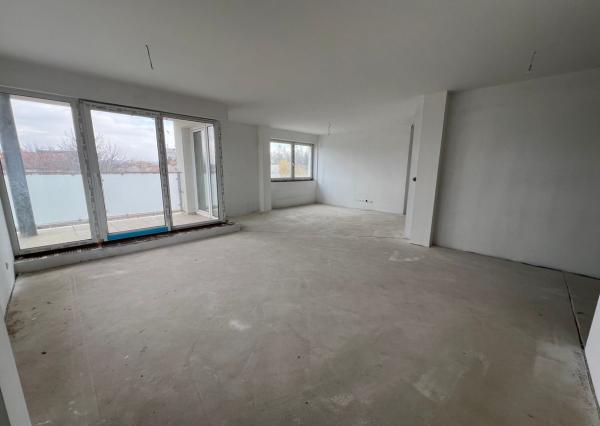 Ponúkame na predaj krásny moderný trojizbový byt v centre mesta Poprad