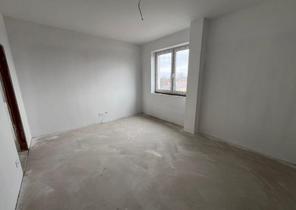 Ponúkame na predaj krásny moderný trojizbový byt v centre mesta Poprad