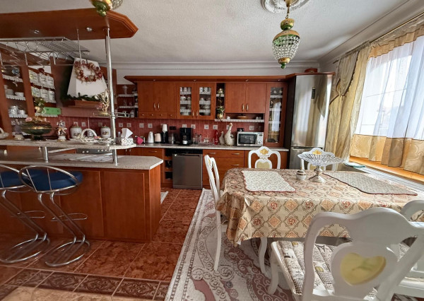 Dvojgeneračný rodinný dom na predaj v Poprade - Veľká