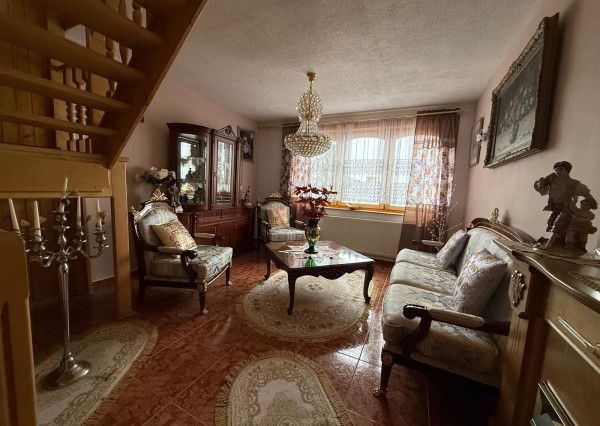 Dvojgeneračný rodinný dom na predaj v Poprade - Veľká