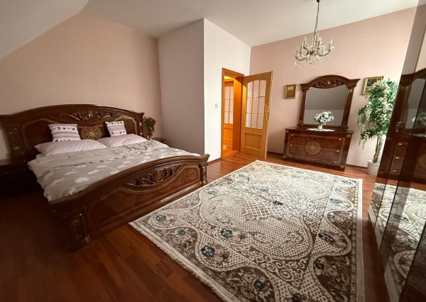 Dvojgeneračný rodinný dom na predaj v Poprade - Veľká