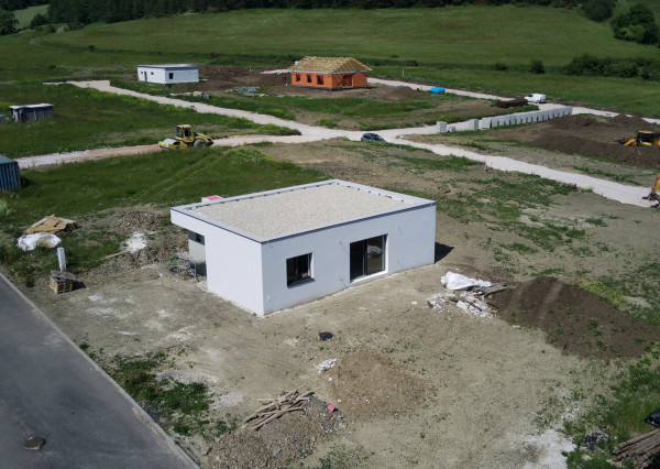 Novostavba moderného 3-izbového bungalovu v obci Hôrka