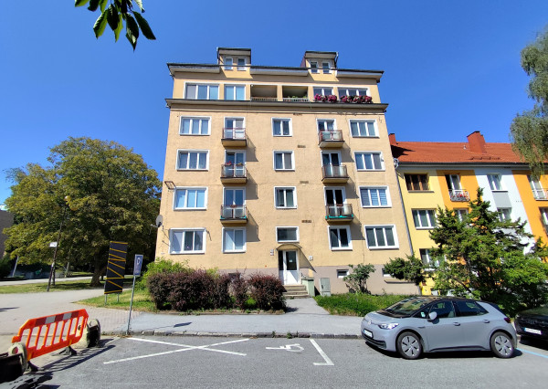 Dvojizbový byt na predaj v centre Popradu
