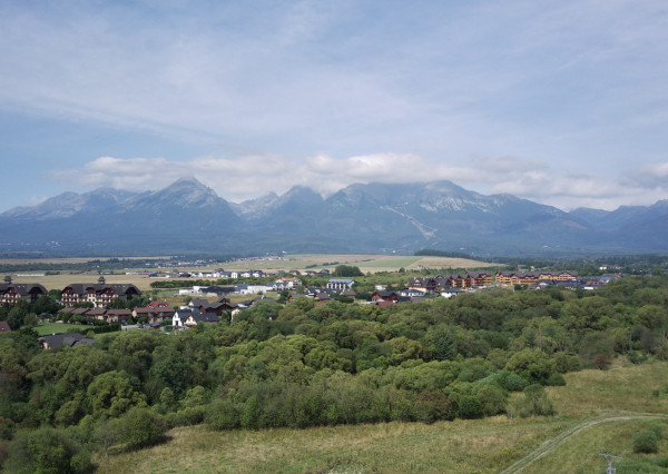 4-izbový rodinný dom s garážou vo Veľkej Lomnici